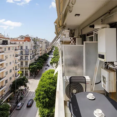 Nereids Apts By Halu! 公寓 *